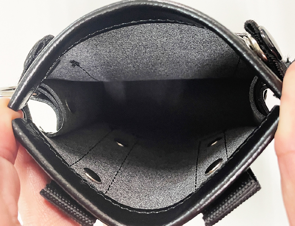 プレートホルダー／ニュータイプホルダー　フロアスタッフに心強い味方！！よく使う小物などをさっと取り出せる！