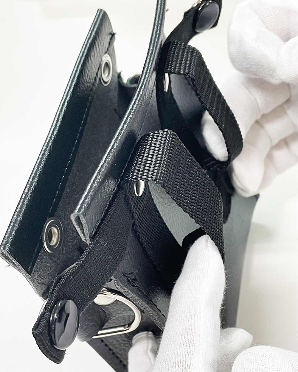 プレートホルダー／ニュータイプホルダー　フロアスタッフに心強い味方！！よく使う小物などをさっと取り出せる！