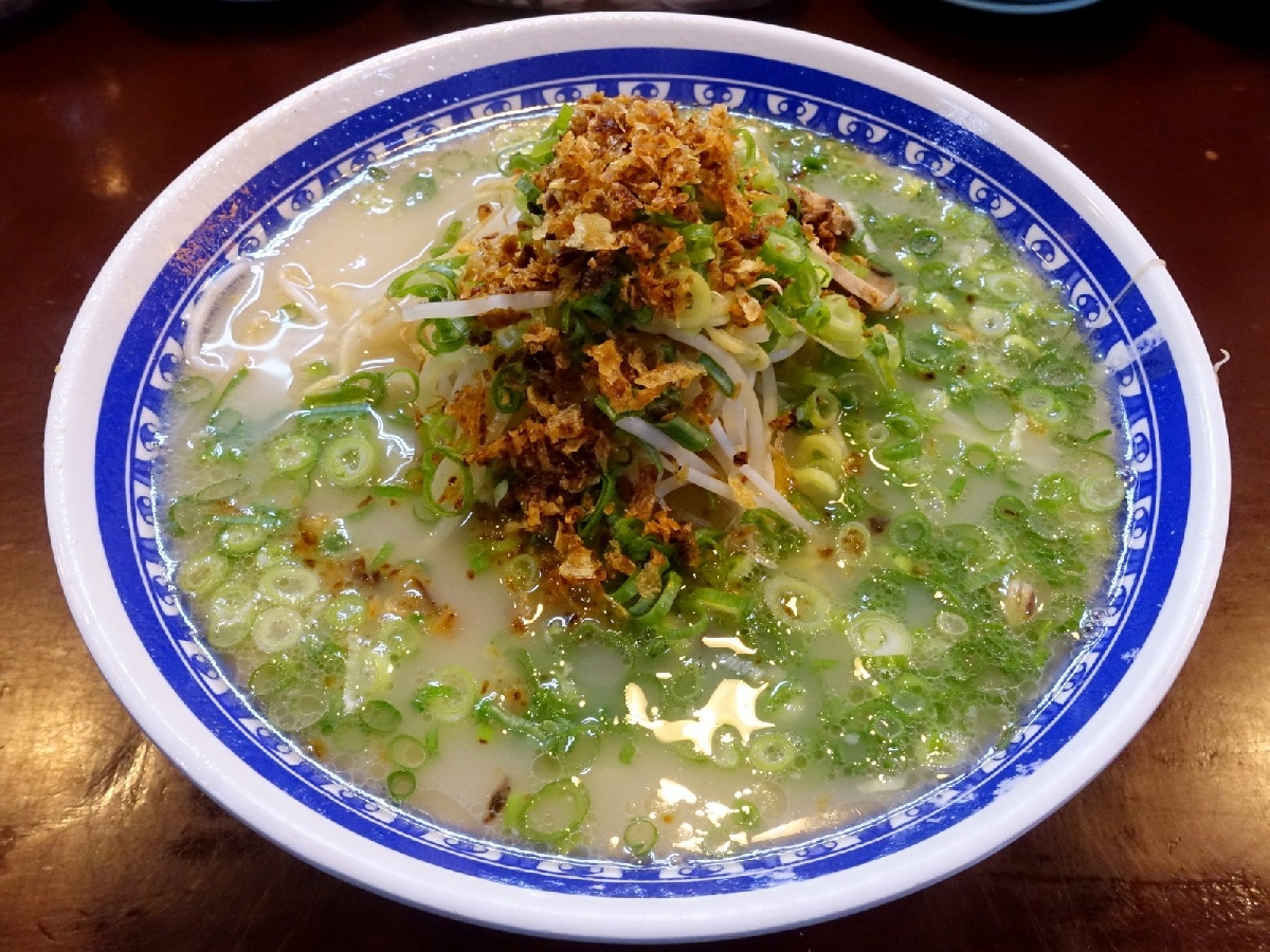 鹿児島ラーメンくろいわ 4食　ロット数＝20入【1点あたり@935円（税別）】