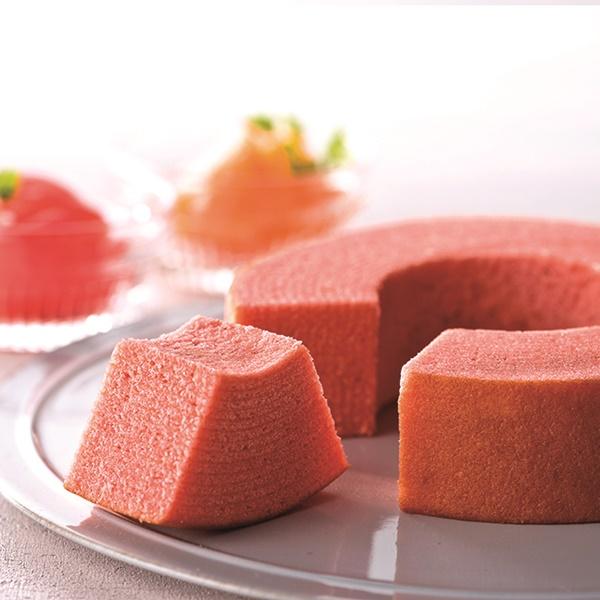 あまおう苺バウムクーヘン ロット数=24入【1点あたり@720円(税別)】 あまおう苺バウムクーヘン ロット数=24入【1点あたり@720円(税別)】